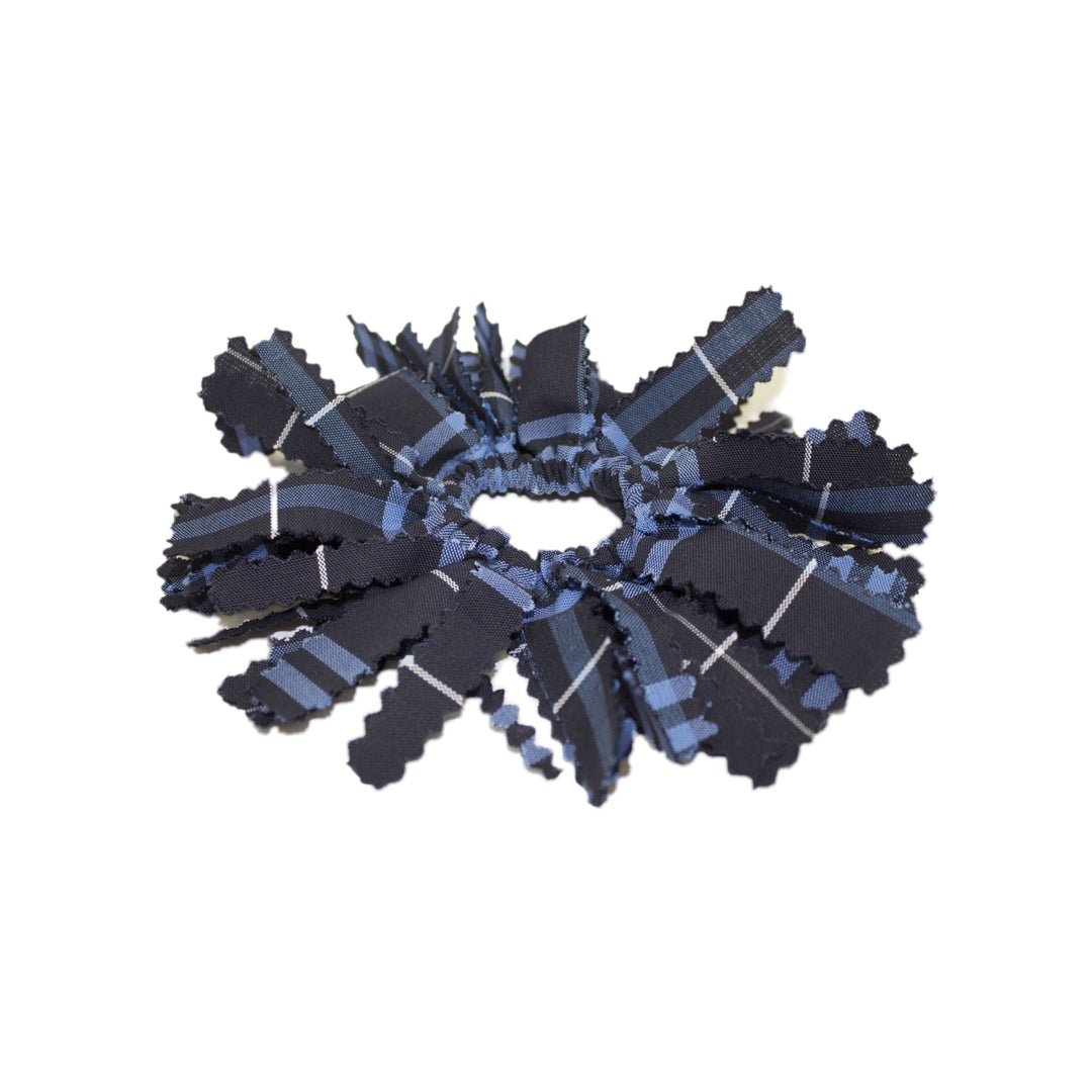 Pom-Pom Scrunchie